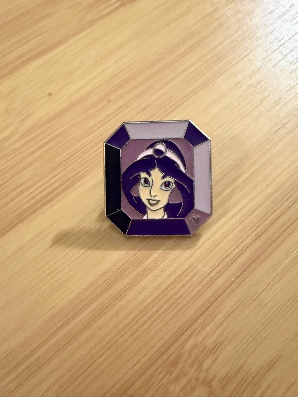 Disney Aladdin Princess Jasmine Purple Gem Enamel Pin